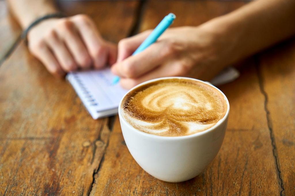 Organized living room coffee table with decorative baskets and books